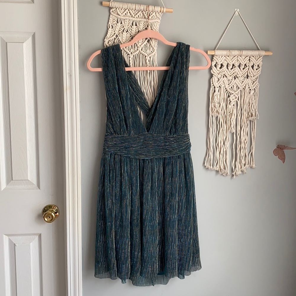 Lulus Green and Gold Party Dress with Twist Back